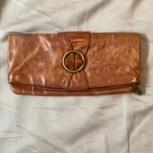 Hobo clutch used but good condition